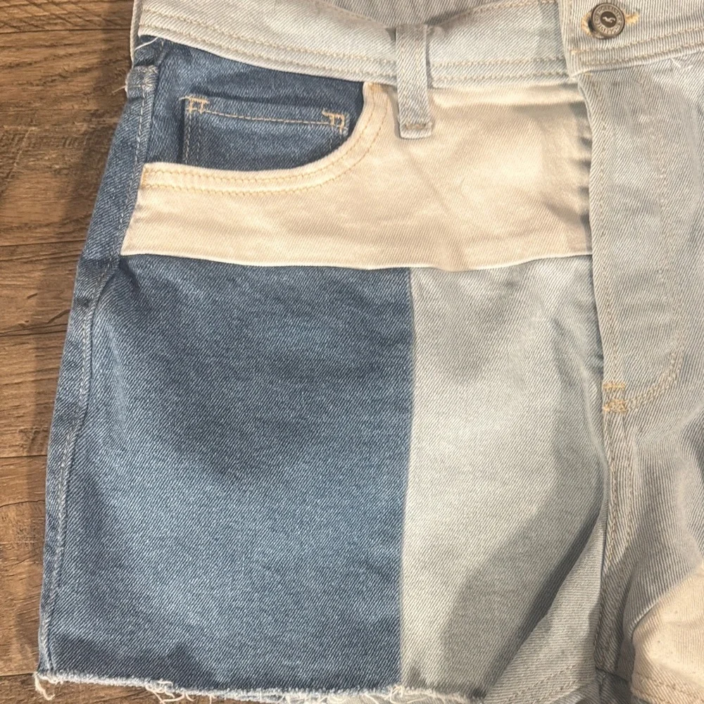 Hollister trendy patchwork